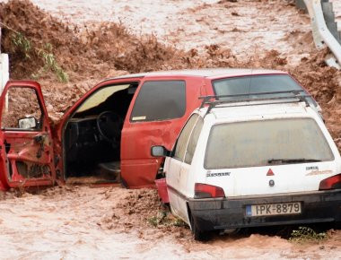 Από αύριο οι αιτήσεις για το επίδομα 8.000 ευρώ σε επιχειρήσεις που επλήγησαν από πλημμύρες